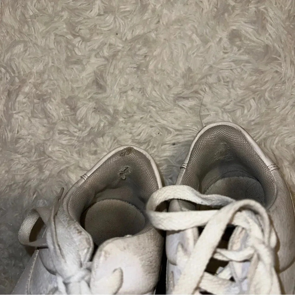 Nike AF1 Air Forces Size 7.5 - Picture 5 of 7